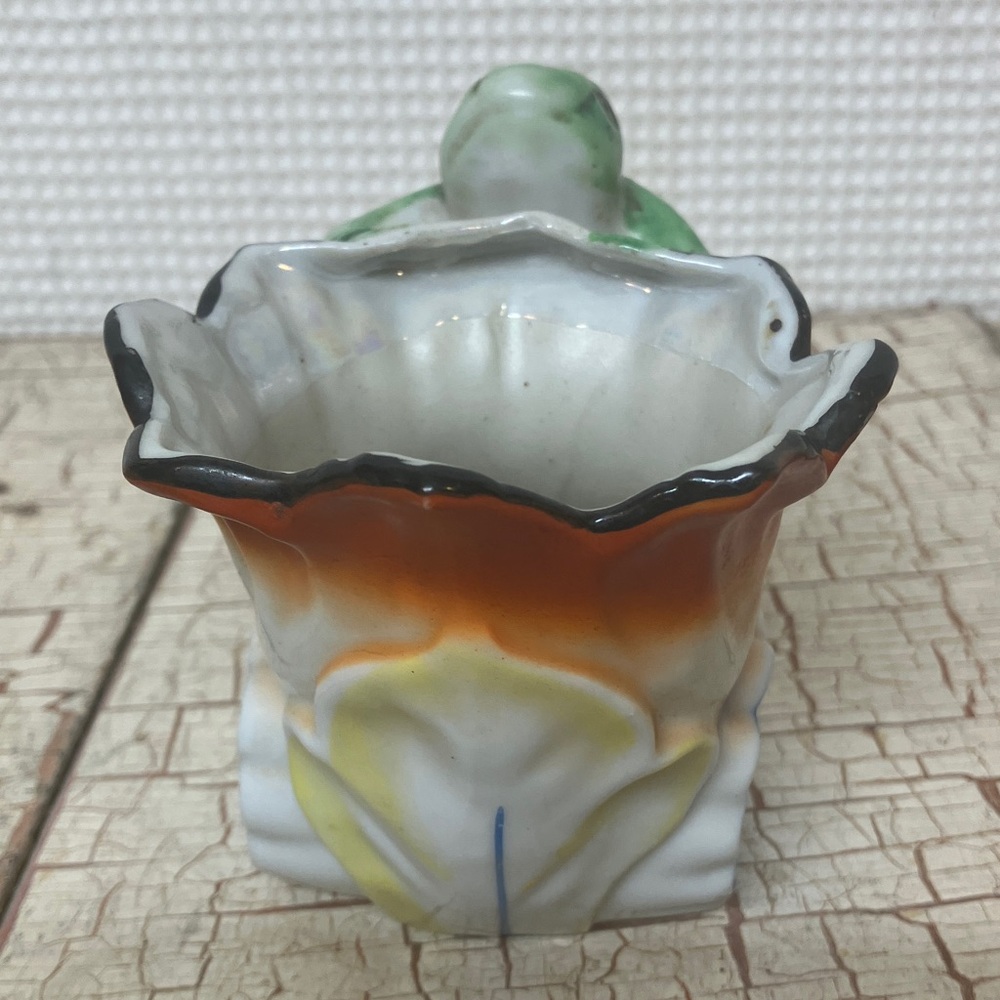 Frog planter - Picture 3 of 9